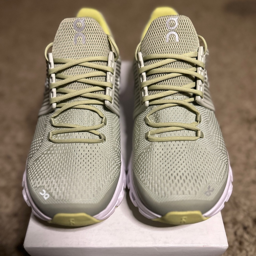 On Running Cloudswift, Green, Size 10 Women